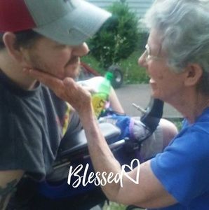 Meet your Posher, Cindy